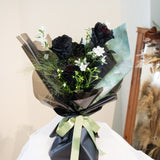 Black Rose Mondial Bouquet