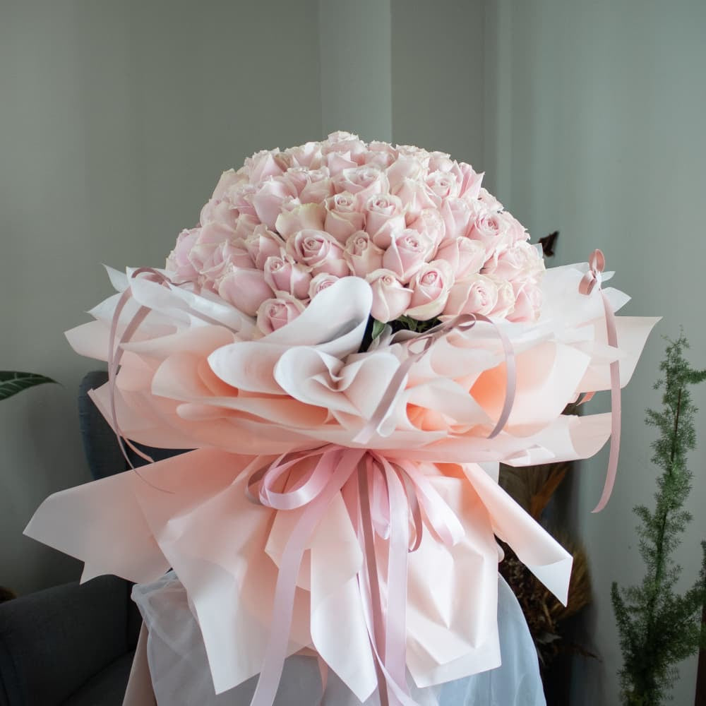 99 Powder Pink Puff Fresh Bouquet