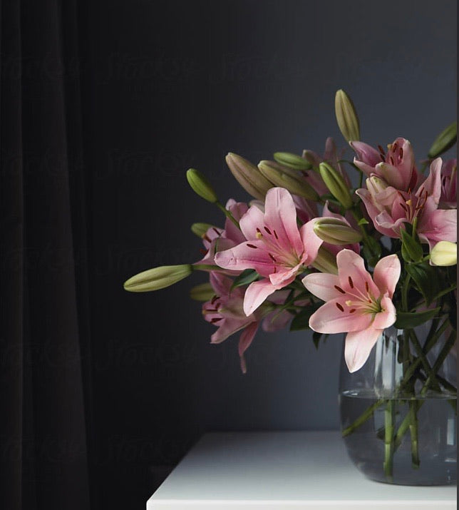 Fresh Lily Vase Arrangement